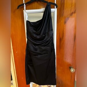 Black one shoulder short dress